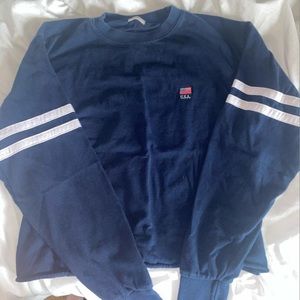 Navy brandy Melville long sleeve, super comfy and cute, no stains, one size